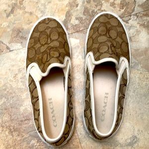 Coach loafers women’s size 7/12